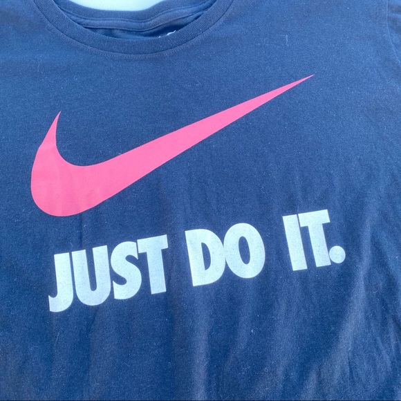 Nike T Shirt - Picture 3 of 4